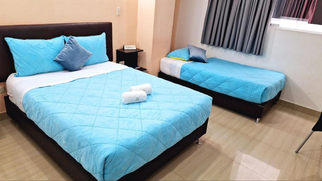 Hotel Milla Suites Merida Bagian luar foto